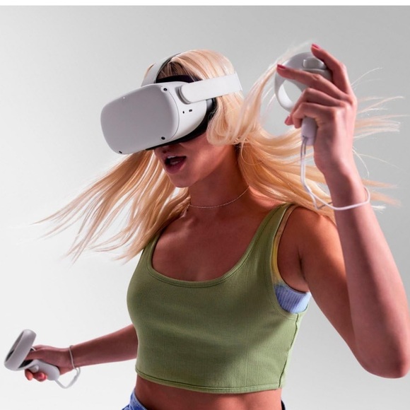 Meta Quest 2 - Picture 3 of 16